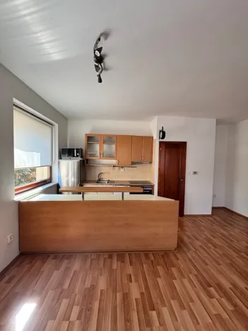 Pronájem bytu 2+kk, Pardubice, Ke Kamenci, 62 m2