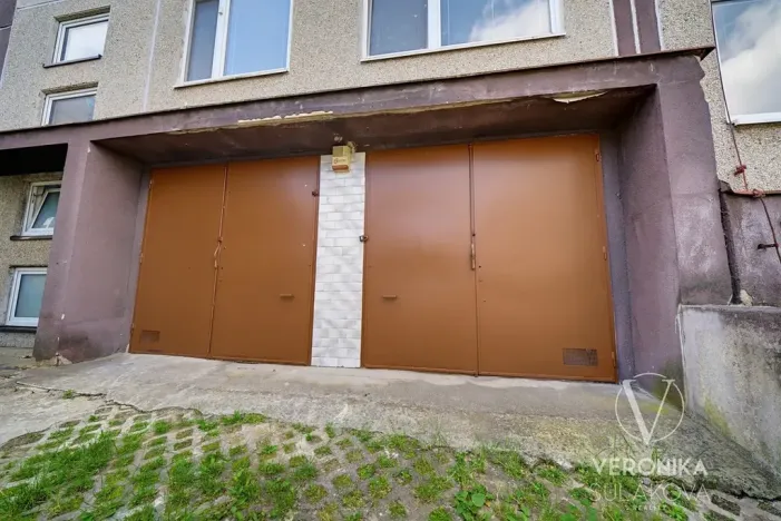Prodej obchodního prostoru, Praha - Černý Most, Šromova, 76 m2