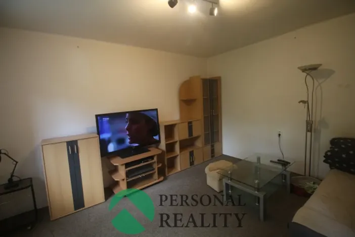 Pronájem bytu 1+1, Kladno, Kordačova, 30 m2