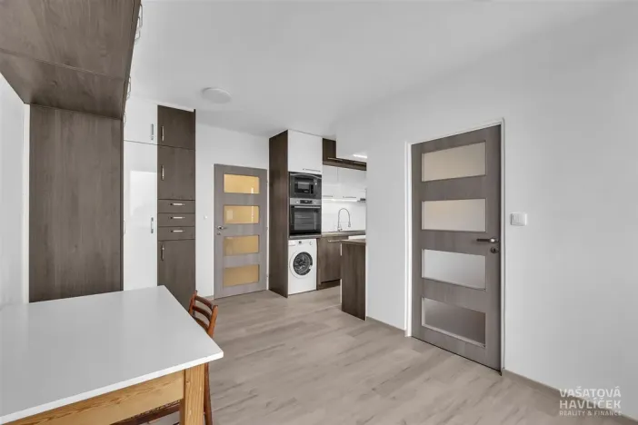 Pronájem bytu 2+kk, Hradec Králové, Veverkova, 36 m2