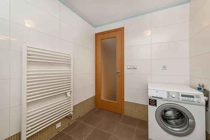 Pronájem bytu 1+kk, Praha - Vinohrady, Italská, 38 m2