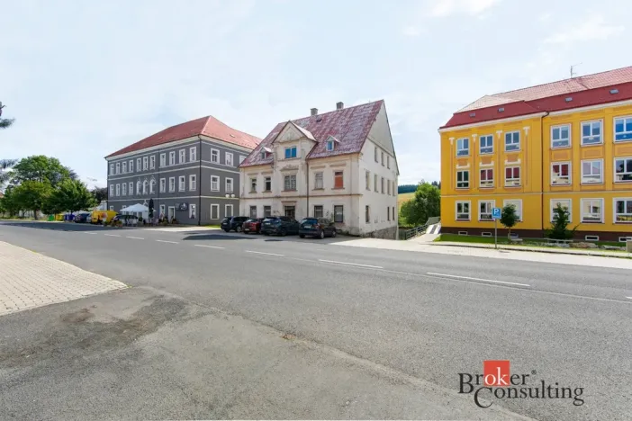 Prodej ubytování, Kovářská, nám. J. Švermy, 520 m2