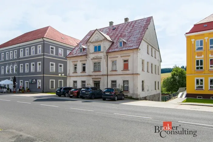 Prodej ubytování, Kovářská, nám. J. Švermy, 520 m2