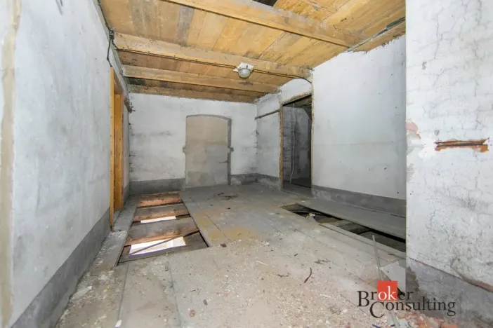 Prodej ubytování, Kovářská, nám. J. Švermy, 520 m2