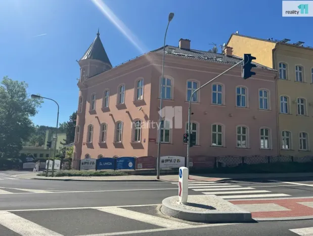 Pronájem kanceláře, Karlovy Vary - Dvory, Chebská, 26 m2