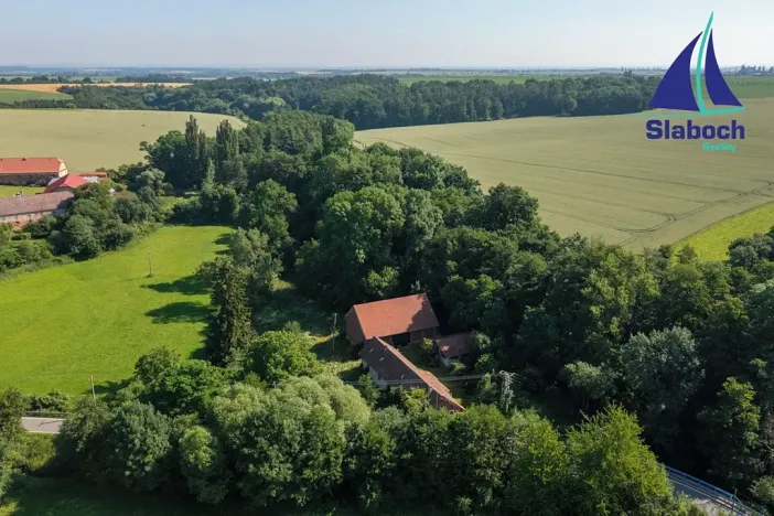 Prodej zemědělské usedlosti, Krupá, 285 m2