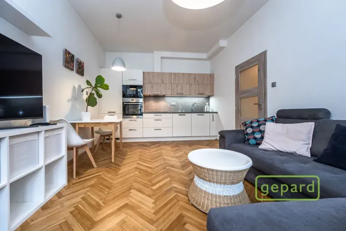 Pronájem bytu 2+kk, Praha - Smíchov, Grafická, 54 m2