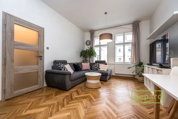 Pronájem bytu 2+kk, Praha - Smíchov, Grafická, 54 m2