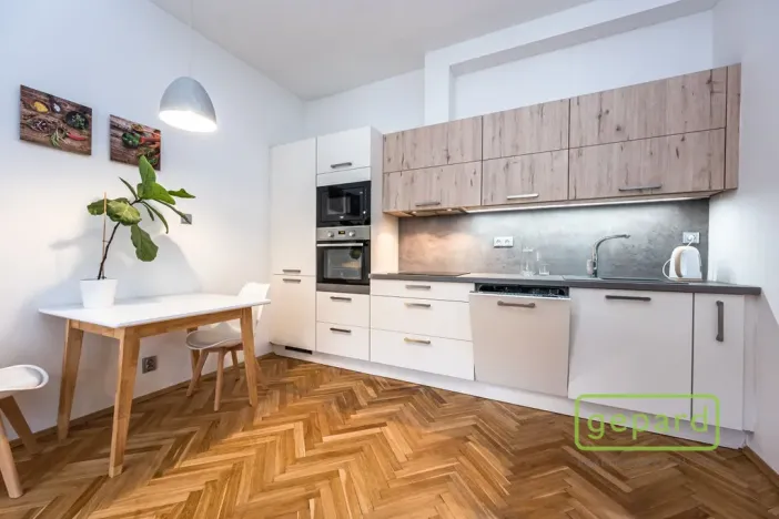 Pronájem bytu 2+kk, Praha - Smíchov, Grafická, 54 m2
