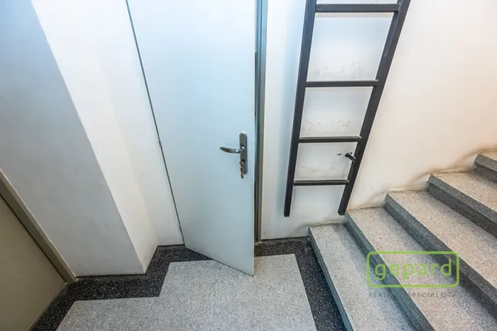 Pronájem bytu 2+kk, Praha - Smíchov, Grafická, 54 m2