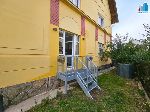 Prodej bytu 1+kk, Klatovy - Luby, 34 m2