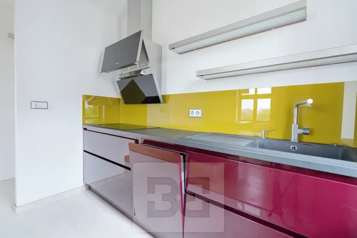 Pronájem bytu 2+1, Praha - Braník, Vlnitá, 90 m2