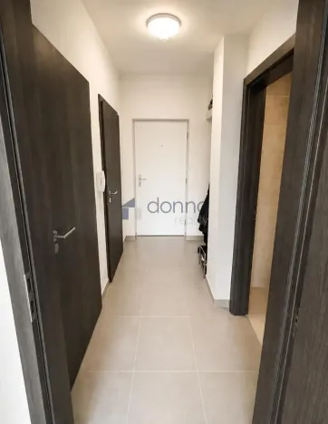 Pronájem bytu 2+kk, Praha, U Hostavického potoka, 56 m2