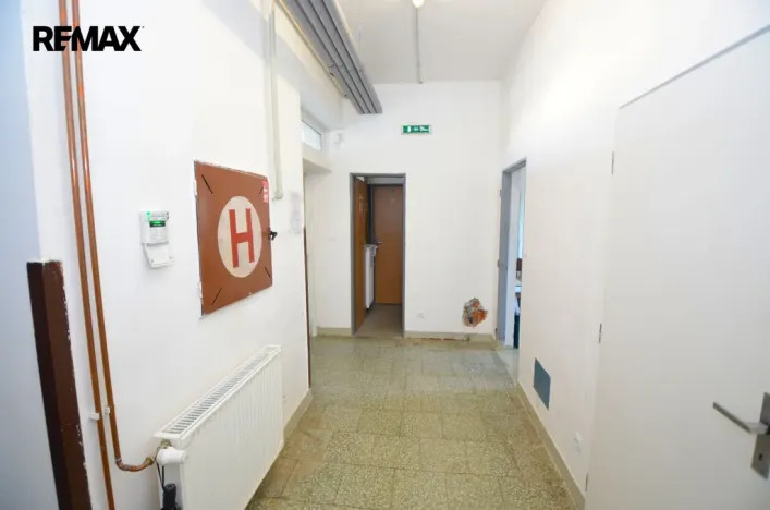 Pronájem kanceláře, Velká Bystřice, Nádražní I, 75 m2