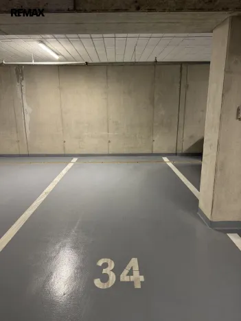 Pronájem garážového stání, Olomouc - Nová Ulice, Třída Jiřího Pelikána, 12 m2