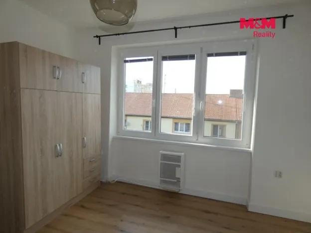 Pronájem bytu 2+1, Louny, 28. října, 56 m2