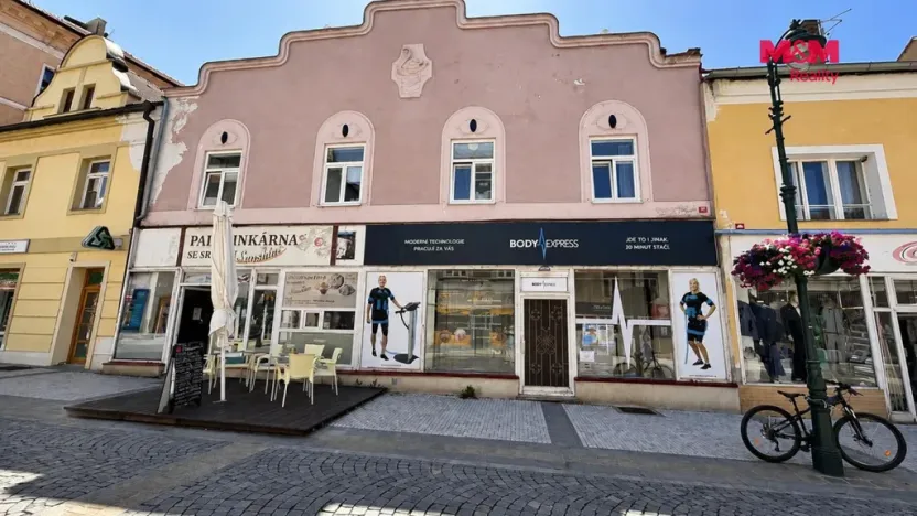 Pronájem obchodního prostoru, Louny, Pražská, 170 m2
