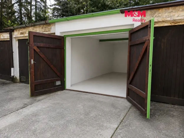 Pronájem garáže, Teplice, Bratislavská, 18 m2