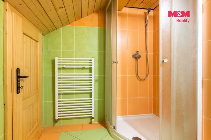 Prodej rodinného domu, Velké Karlovice, 160 m2