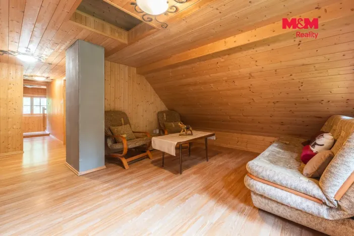 Prodej rodinného domu, Velké Karlovice, 160 m2