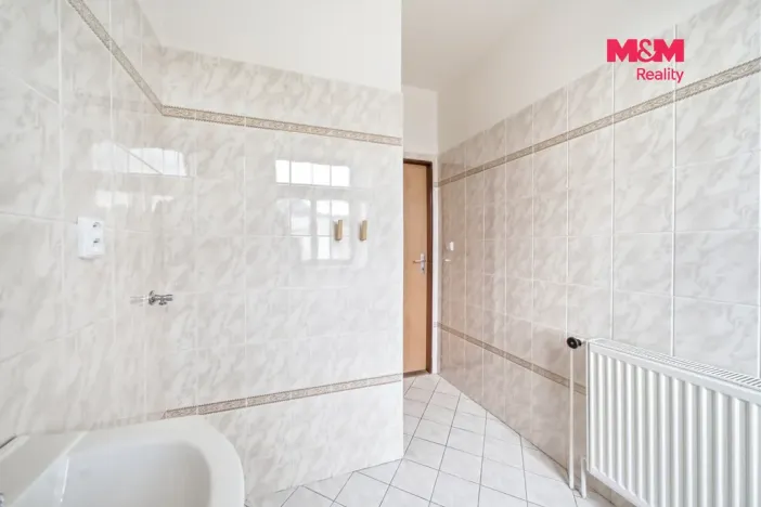 Prodej bytu 3+1, Dolní Čermná, 73 m2