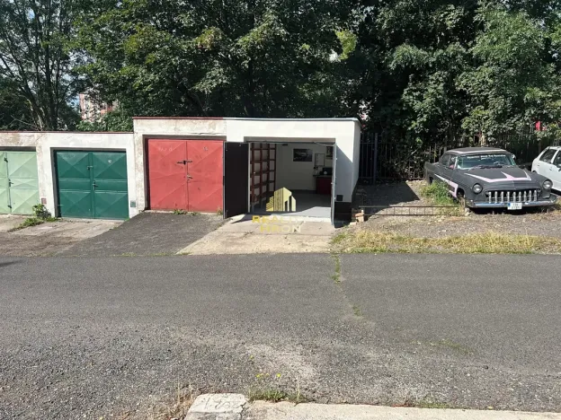 Prodej garáže, Chomutov, Blatenská, 20 m2