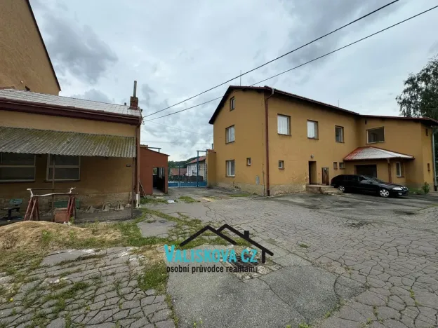 Pronájem skladu, Drnovice, 7000 m2