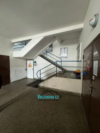 Pronájem skladu, Drnovice, 7000 m2