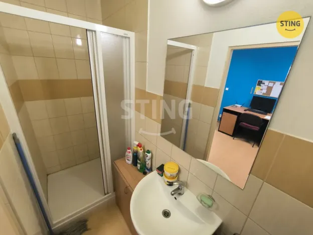 Pronájem skladu, Olomouc - Chválkovice, Na zákopě, 360 m2