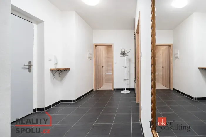 Pronájem bytu 3+kk, Plzeň - Jižní Předměstí, Poděbradova, 70 m2