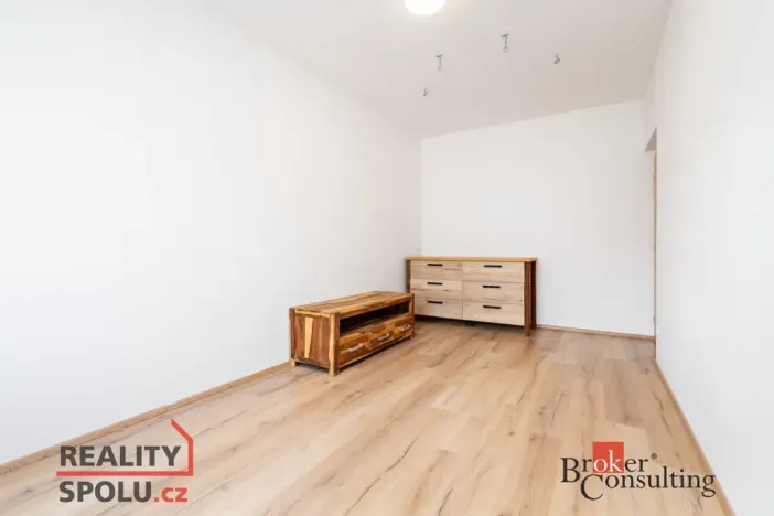Pronájem bytu 3+kk, Plzeň - Jižní Předměstí, Poděbradova, 70 m2