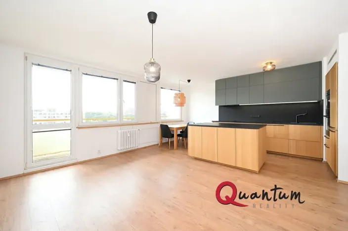 Pronájem bytu 3+kk, Praha - Žižkov, Květinková, 78 m2