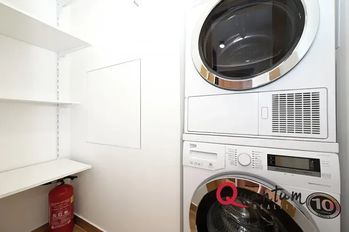 Pronájem bytu 3+kk, Praha - Žižkov, Květinková, 78 m2