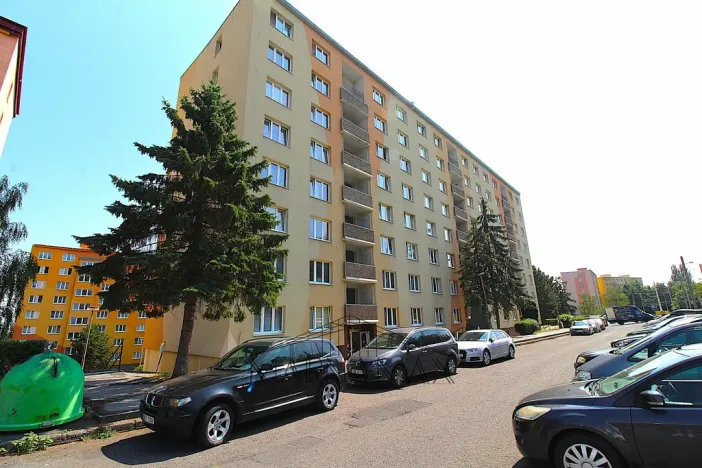 Pronájem bytu 3+1, Chomutov, Zahradní, 60 m2