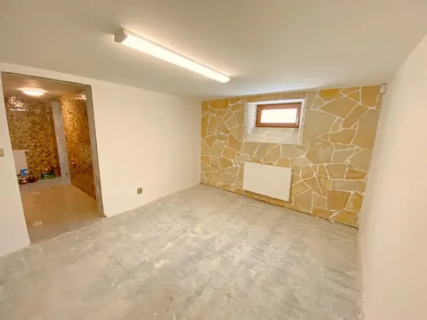 Prodej rodinného domu, Plesná, Sokolská, 200 m2