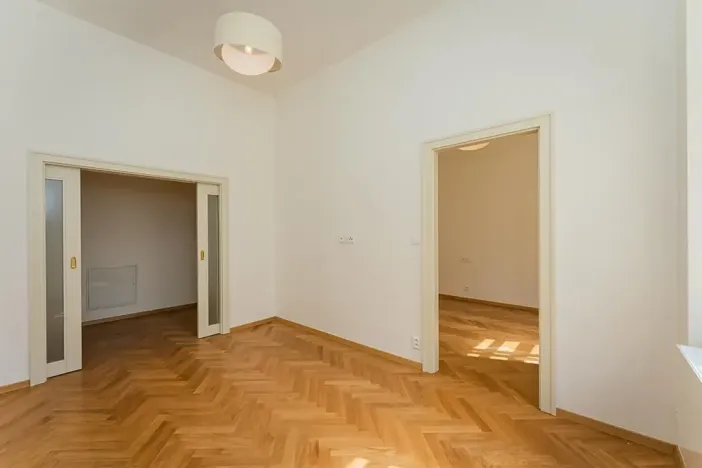 Pronájem bytu 2+kk, Praha - Staré Město, Kozí, 39 m2