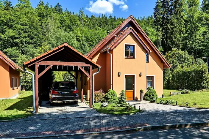 Prodej rodinného domu, Karlovy Vary, Slovenská, 162 m2