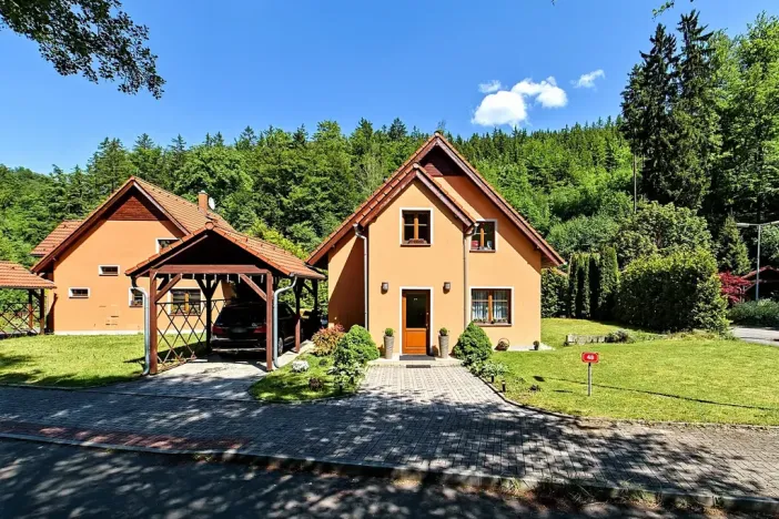 Prodej rodinného domu, Karlovy Vary, Slovenská, 149 m2