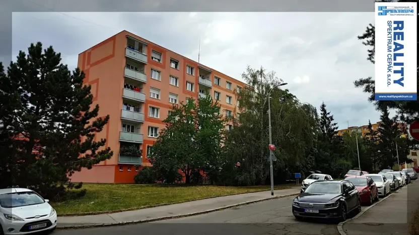 Prodej bytu 1+1, Praha - Kamýk, Zvolská, 35 m2