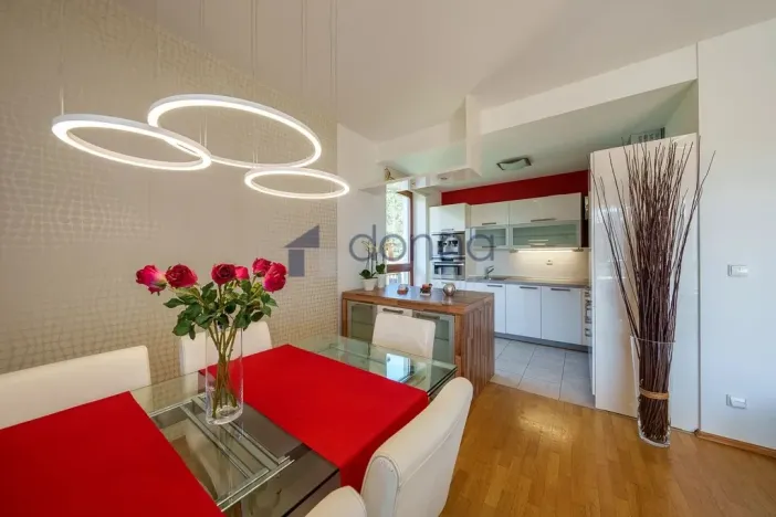 Pronájem bytu 3+kk, Praha, Podvinný mlýn, 80 m2