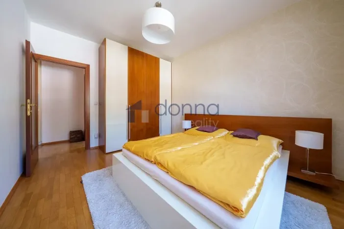 Pronájem bytu 3+kk, Praha, Podvinný mlýn, 80 m2