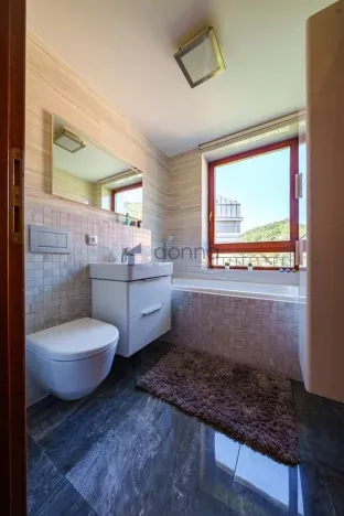 Pronájem bytu 3+kk, Praha, Podvinný mlýn, 80 m2