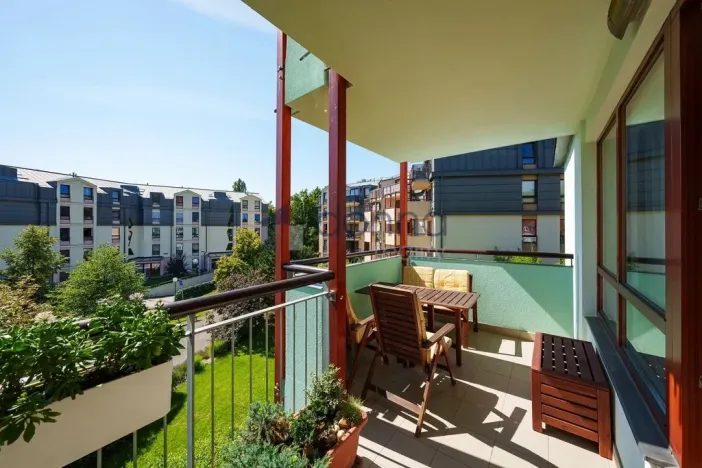Pronájem bytu 3+kk, Praha, Podvinný mlýn, 80 m2