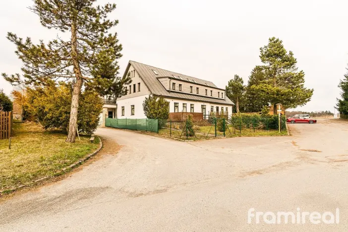 Pronájem bytu 3+kk, Nové Město na Moravě - Studnice, 75 m2
