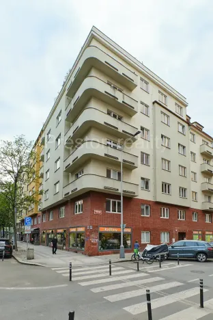 Pronájem bytu 2+1, Praha - Holešovice, U měšťanského pivovaru, 86 m2