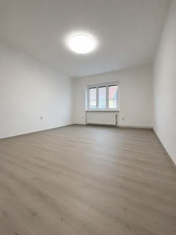 Pronájem bytu 3+1, Cheb, Karlova, 78 m2