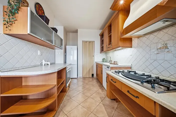 Prodej bytu 3+kk, Pardubice, Dašická, 76 m2