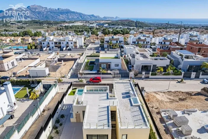 Prodej rodinného domu, Polop, Alicante, Španělsko, 200 m2