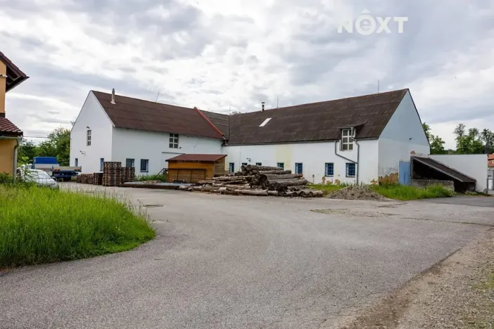 Pronájem výrobních prostor, Boršov nad Vltavou, 400 m2