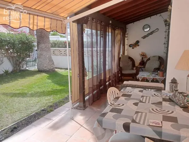 Prodej rodinného domu, La Tejita, Santa Cruz de Tenerife, Španělsko, 132 m2